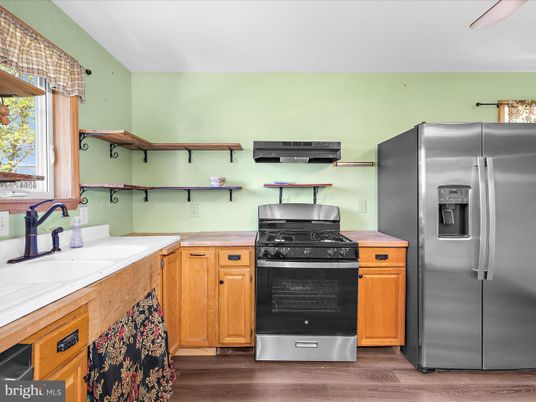 Interior, Kitchen, Stainless Steel Appliances, Wood Texture Flooring