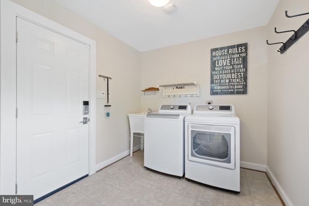Interior, Washer
