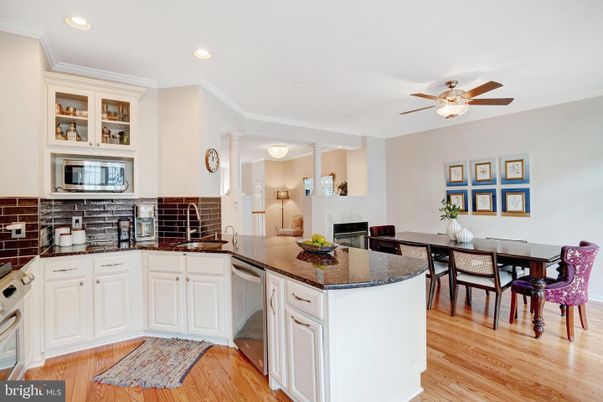 Dining room, Interior, Kitchen, Recessed Lighting, Wood Texture Flooring