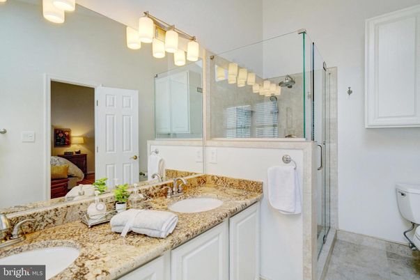 Bathroom, Bedroom, Dual Sink Vanities, Glass Shower, Interior