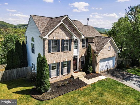 Attached, Exterior, Facade, Brick Facade, Brick Traditional