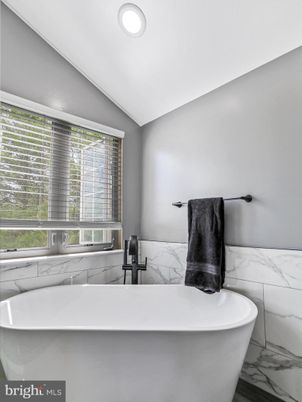 Bathroom, Free Standing Baths, Interior, Marble, Marble Walls, Recessed Lighting