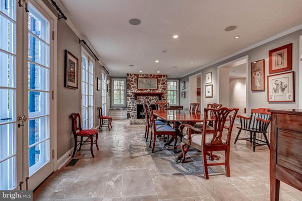 Dining room, Fireplace, Interior, Recessed Lighting