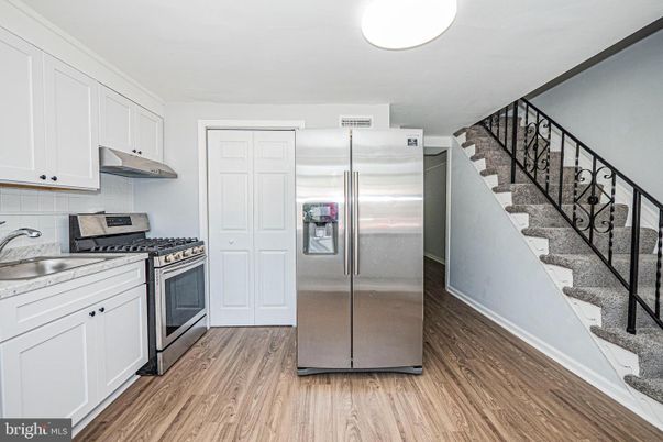 Interior, Kitchen, Stainless Steel Appliances, Wood Texture Flooring
