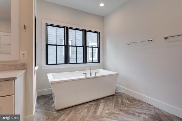 Bathroom, Free Standing Baths, Interior, Recessed Lighting, Wood Texture Flooring