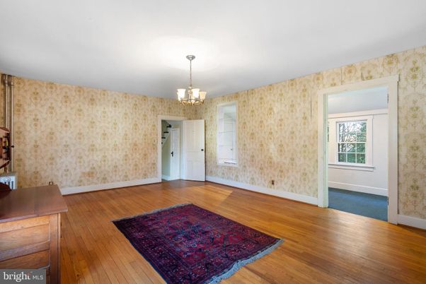 Chandelier, Empty room, Interior, Wood Texture Flooring