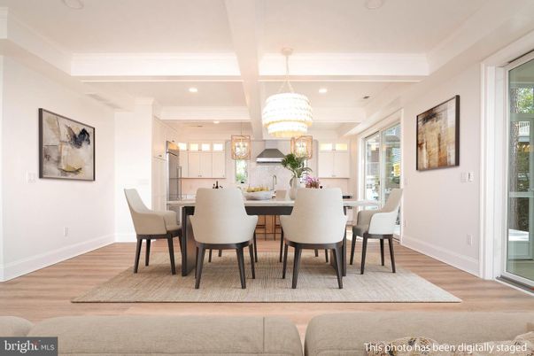 Chandelier, Dining room, Interior, Recessed Lighting, Wood Texture Flooring