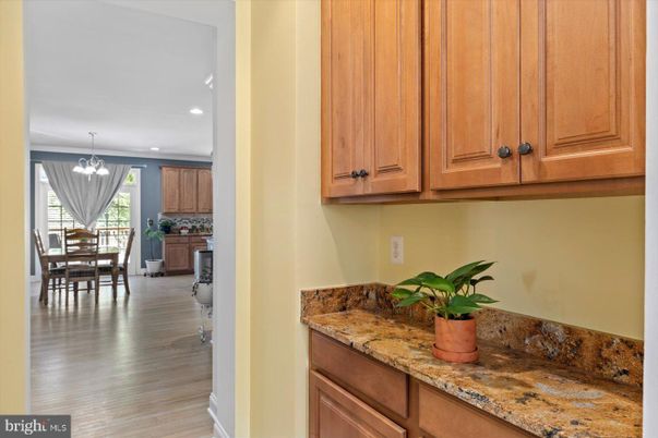 Chandelier, Dining room, Interior, Kitchen, Recessed Lighting, Wood Texture Flooring