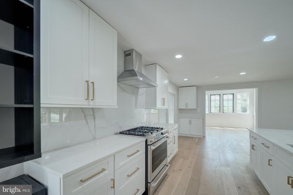 Interior, Kitchen, Marble Walls, Recessed Lighting, Wood Texture Flooring