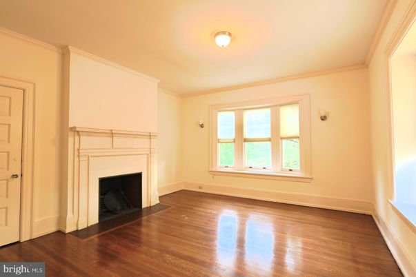 Empty room, Fireplace, Interior, Wood Texture Flooring