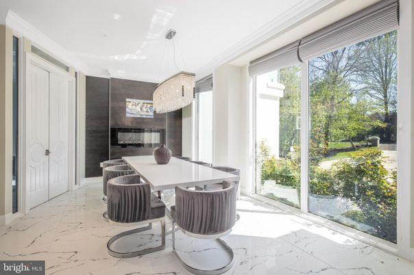 Dining room, Interior, Kitchen, Marble, Pendant Lights, Recessed Lighting, Stainless Steel Appliances