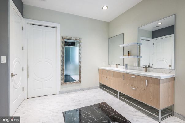 Bathroom, Dual Sink Vanities, Interior, Marble, Recessed Lighting