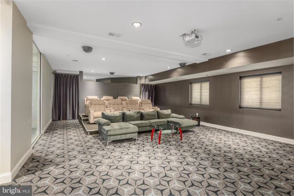 Interior, Projection Screen, Recessed Lighting, Theatre Room