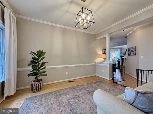 Interior, Pendant Lights, Wood Texture Flooring