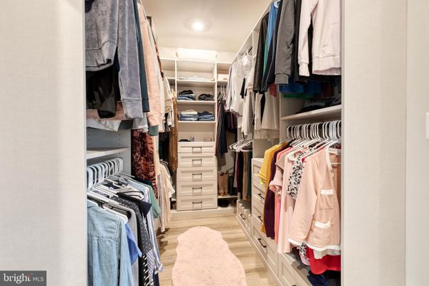 Interior, Recessed Lighting, Walk-in Closets, Wood Texture Flooring