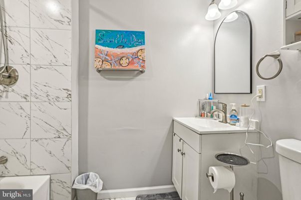 Bathroom, Interior, Marble Walls