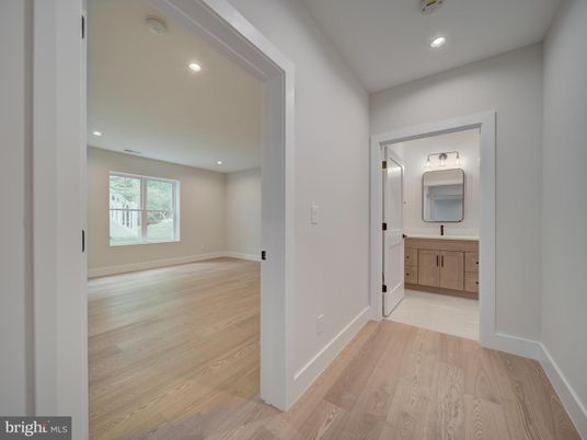 Bathroom, Empty room, Interior, Recessed Lighting, Wood Texture Flooring
