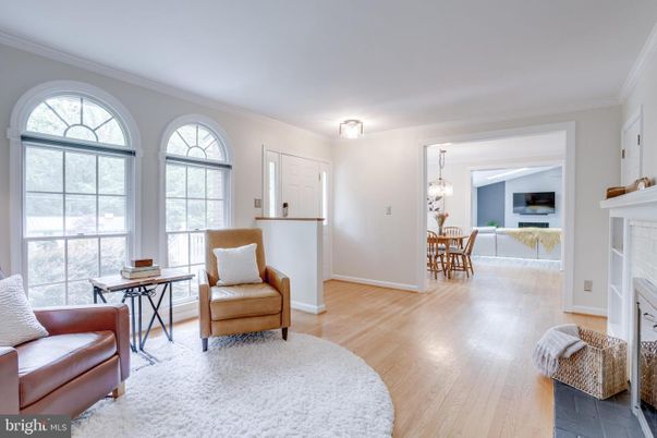 Dining room, Fireplace, Interior, Pendant Lights, Wood Texture Flooring