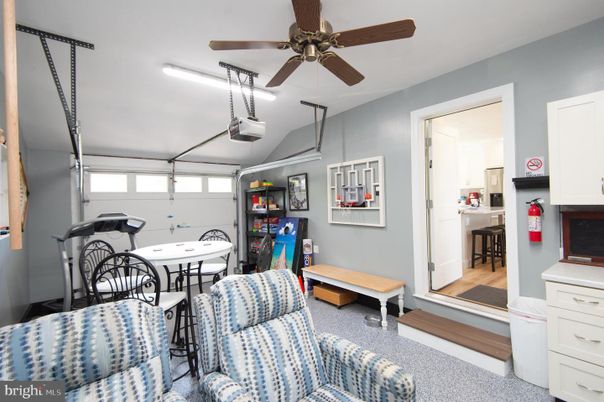 Dining room, Fitness Equipment, Interior