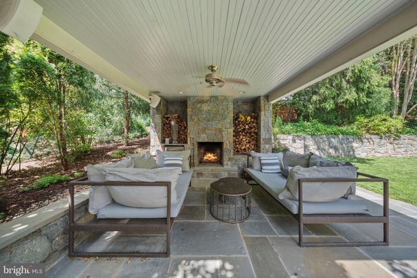 Exterior, Fireplace