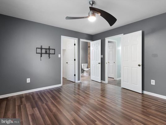 Bathroom, Empty room, Interior, Wood Texture Flooring