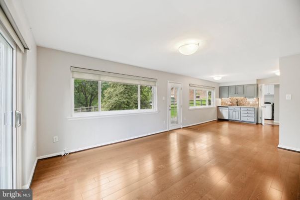 Empty room, Interior, Kitchen, Wood Texture Flooring