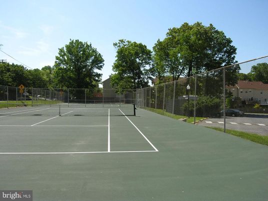 Exterior, Tennis Courts