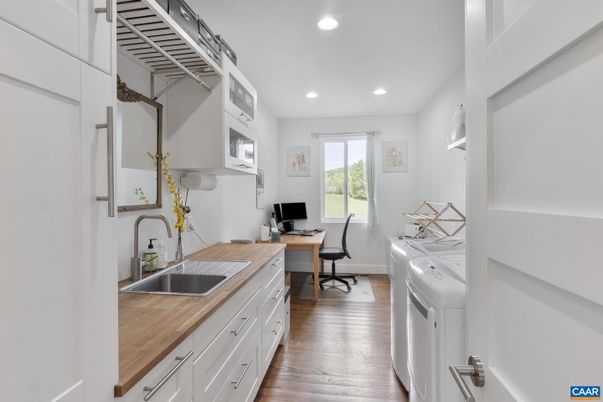 Home Office, Interior, Kitchen, Recessed Lighting, Wood Texture Flooring