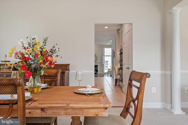 Dining room, Interior, Recessed Lighting