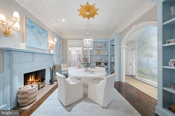 Dining room, Fireplace, Interior, Pendant Lights, Recessed Lighting, Wood Texture Flooring