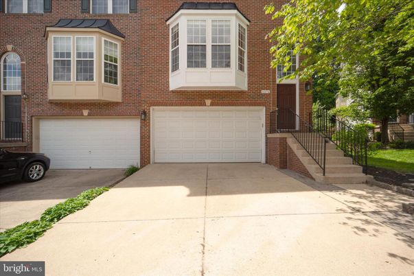 Attached, Exterior, Facade, Brick Facade, Rowhouse