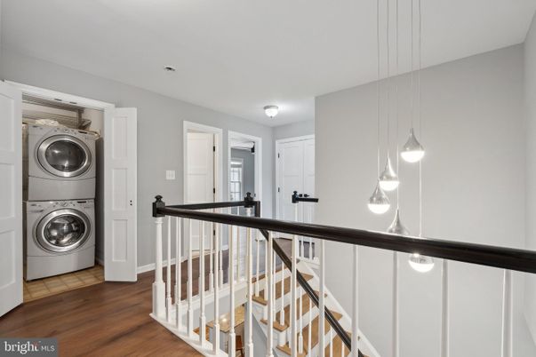Interior, Pendant Lights, Utility Closets, Washer, Wood Texture Flooring
