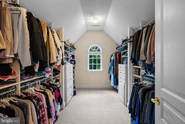 Interior, Walk-in Closets