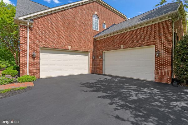 Attached, Exterior, Facade, Brick Facade, Brick Traditional