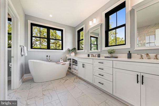 Bathroom, Dual Sink Vanities, Free Standing Baths, Interior, Marble, Recessed Lighting