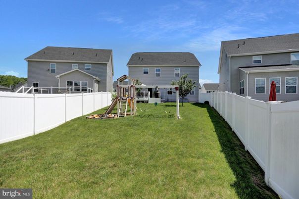 Backyard, Exterior, Playground