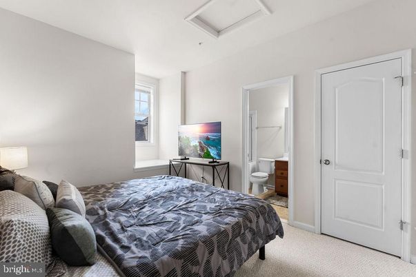 Bathroom, Bedroom, Interior