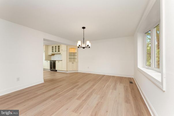 Chandelier, Empty room, Interior, Kitchen, Pendant Lights, Wood Texture Flooring