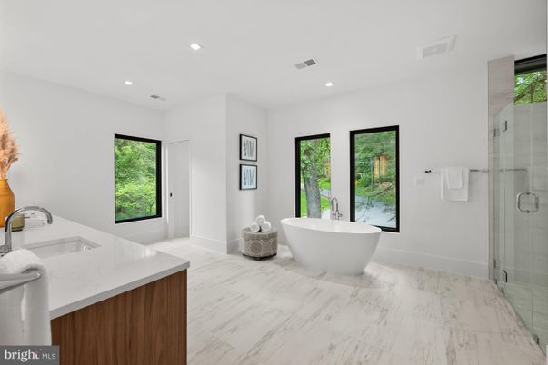 Bathroom, Dual Sink Vanities, Free Standing Baths, Glass Shower, Interior, Marble, Recessed Lighting