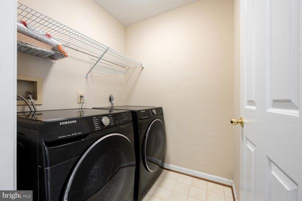Interior, Washer