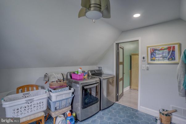Interior, Recessed Lighting, Washer