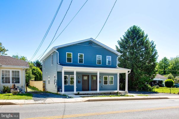 Exterior, Facade, Queen Anne Victorian