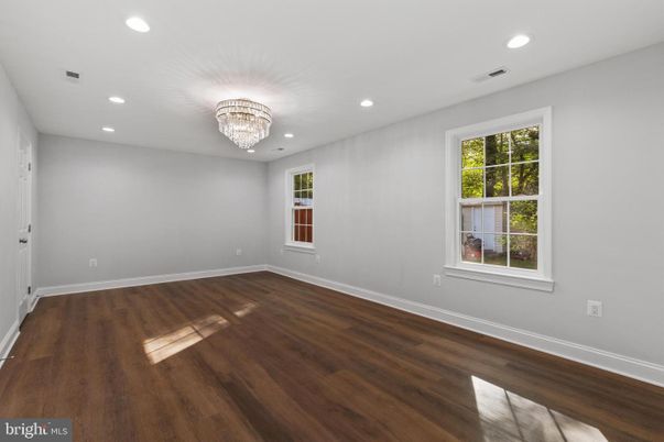 Chandelier, Empty room, Interior, Recessed Lighting, Wood Texture Flooring