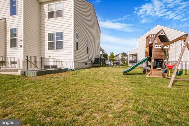 Backyard, Exterior, Playground