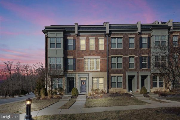 Exterior, Facade, Brick Facade, Rowhouse