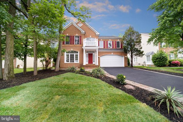 Attached, Exterior, Facade, Brick Facade, Brick Traditional