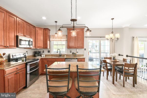 Chandelier, Dining room, Interior, Kitchen, Pendant Lights, Recessed Lighting