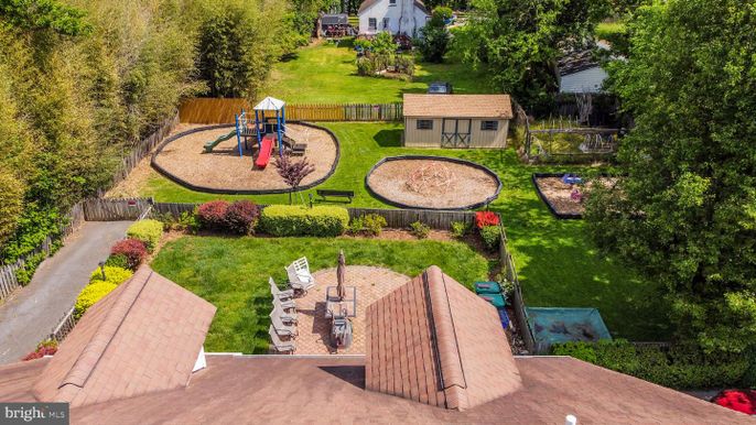 Backyard, Exterior, Playground