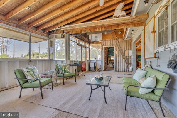 Interior, Living room, Sun Room, Wooden Beams, Wooden Ceilings