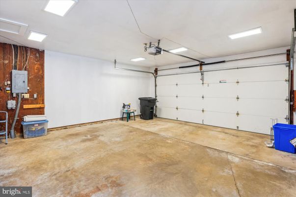 Garage, Interior, Recessed Lighting